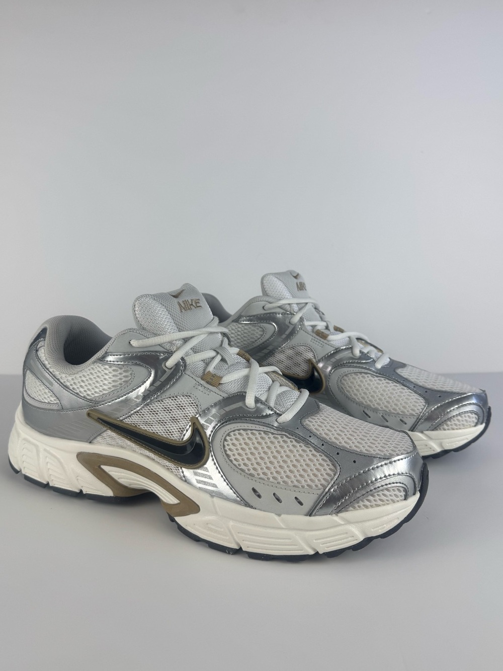 Nike V5 RNR Men's Shoes Size 13 - Picture 4 of 13